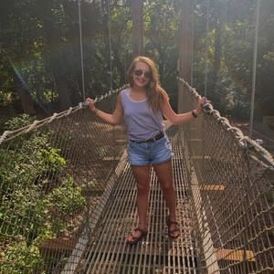 Meet your Posher, Eleyna